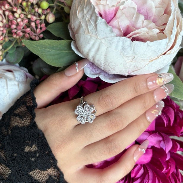 Spinning Clover Ring Adjustable Stainless Steel Ring